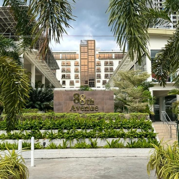 88Th Avenue Aparthotel Cebu Kültér fotó